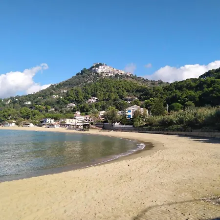 Vacanze De Simone Zona Pozzillo * 카스텔라바테