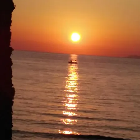 Vacanze De Simone Zona Pozzillo 카스텔라바테